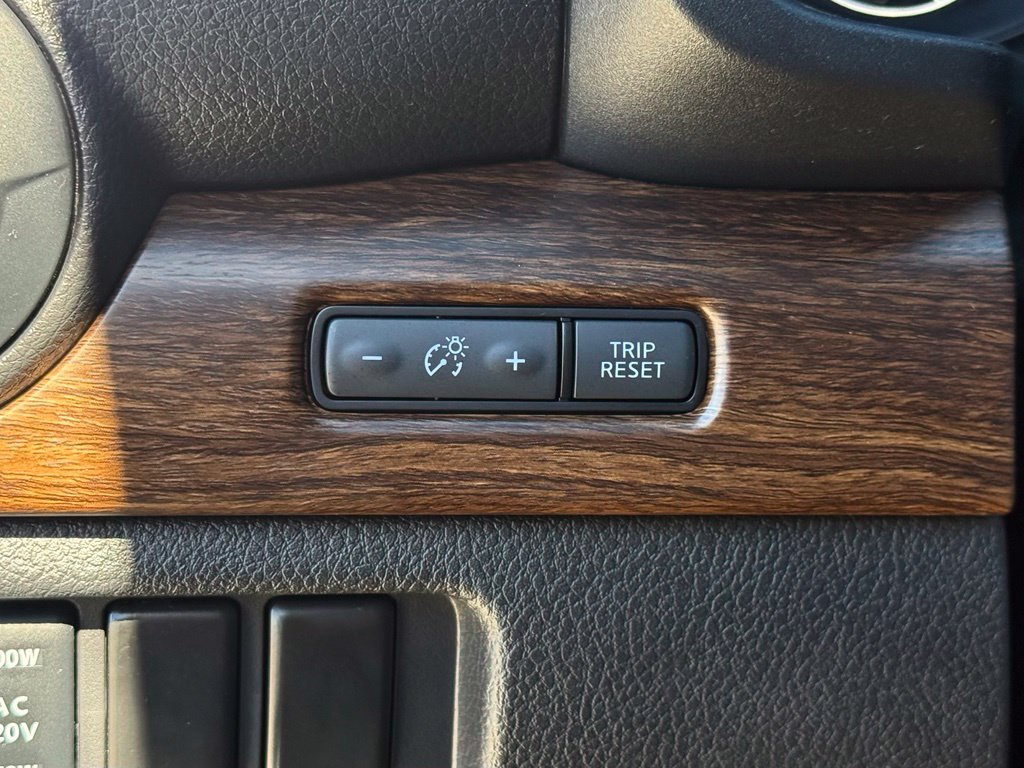 Used 2023 Nissan Titan Platinum Reserve w/ Off Road Protection Package AWD/4WD image 32