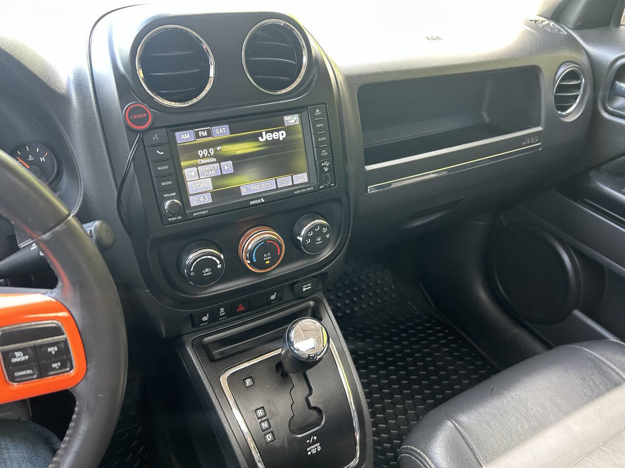Used 2015 Jeep Patriot High Altitude AWD/4WD image 20