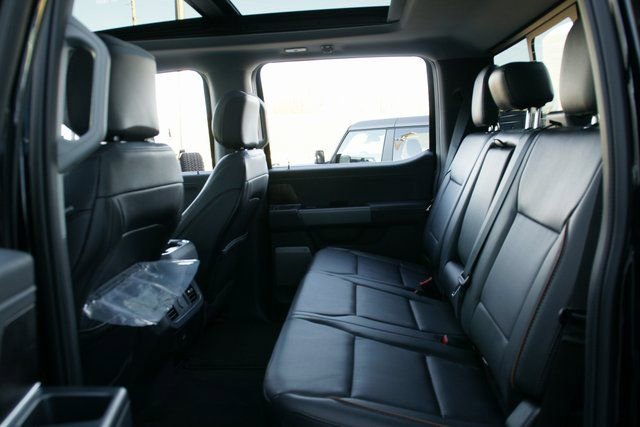 New 2026 Ford F250 Lariat w/ Lariat Ultimate Package image 33