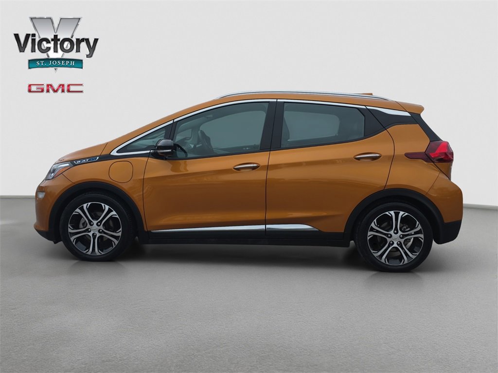 Used 2017 Chevrolet Bolt Premier w/ Driver Confidence II Package image 6