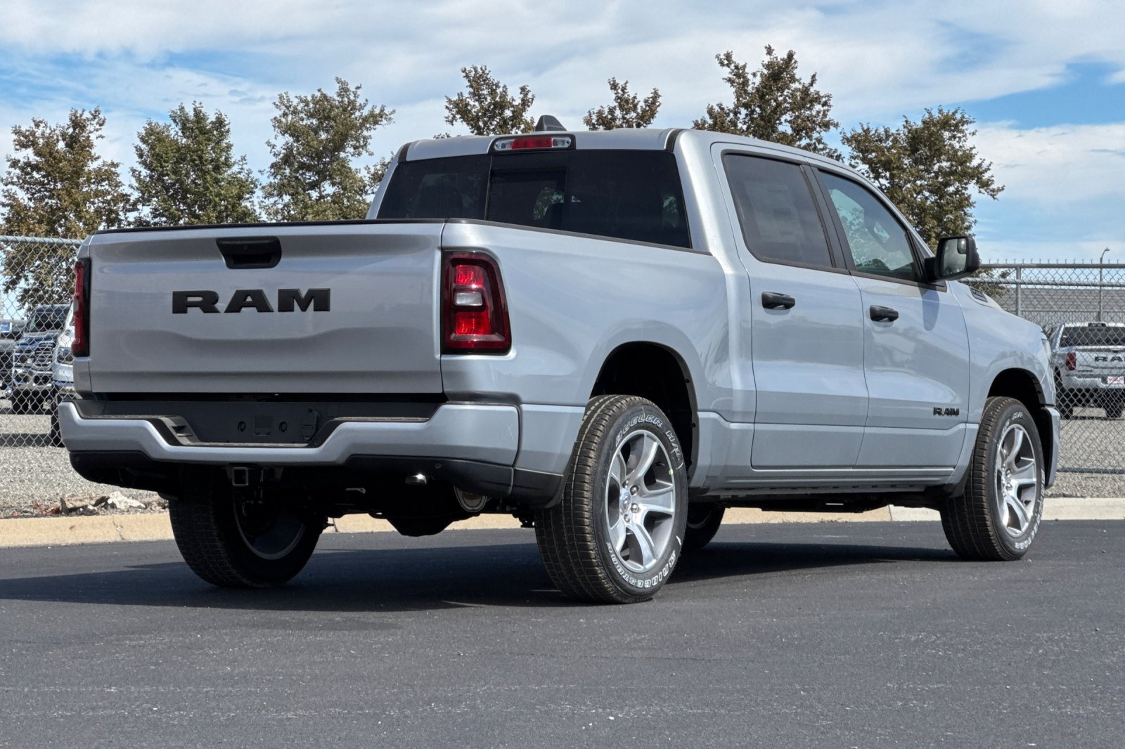 New 2026 RAM 1500 Express RWD image 3