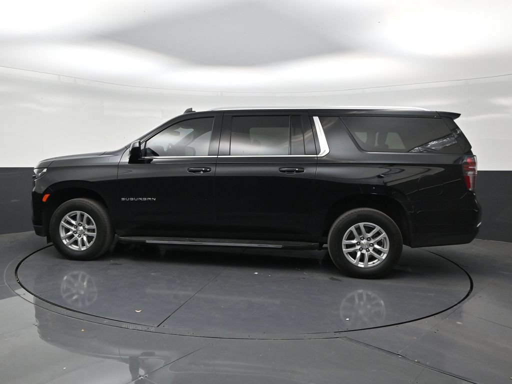Used 2024 Chevrolet Suburban LS RWD image 29