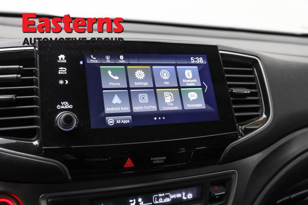 Used 2022 Honda Pilot Sport image 18
