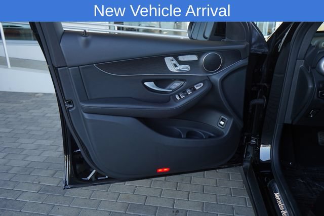Used 2021 Mercedes-Benz GLC 300 image 13