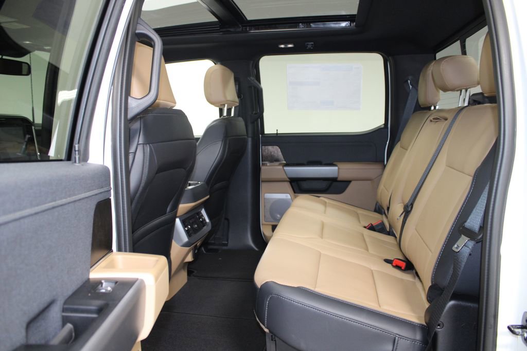 New 2026 Ford F250 Lariat w/ Chrome Package image 28