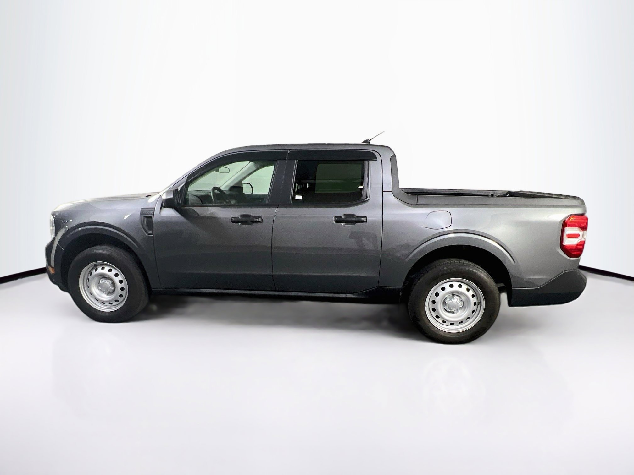 Used 2022 Ford Maverick XL w/ Equipment Group 100A Standard AWD/4WD image 8