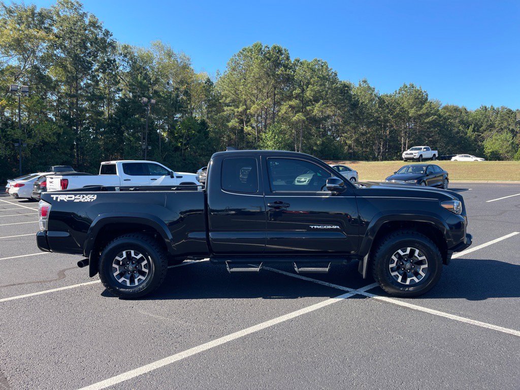 Used 2020 Toyota Tacoma TRD Sport image 21