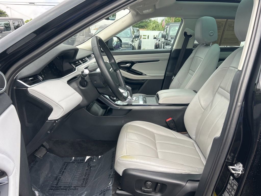 Used 2020 Land Rover Range Rover Evoque SE AWD/4WD image 10
