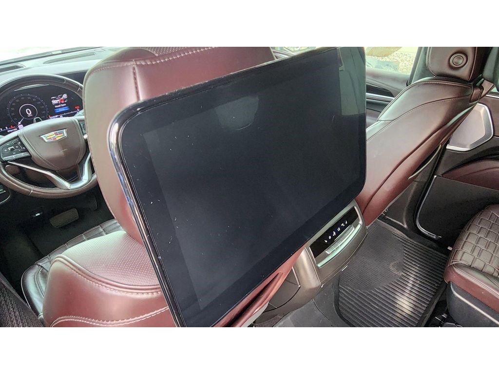 Certified 2023 Cadillac Escalade Premium Luxury Platinum w/ LPO, Radiant Package image 14