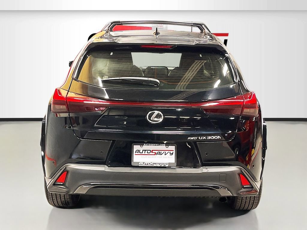 Used 2025 Lexus UX 300h AWD w/ Accessory Package (Z1) image 6