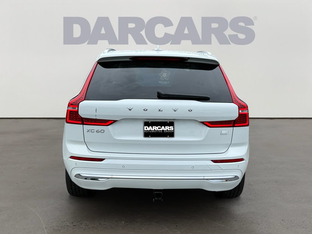 Certified 2022 Volvo XC60 T8 Inscription w/ Advanced Package AWD/4WD image 6