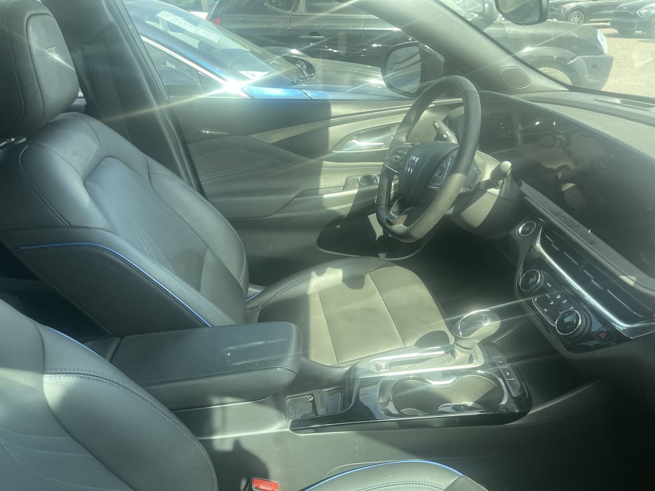 Used 2026 Buick Envista Sport Touring w/ Convenience I Package FWD image 6