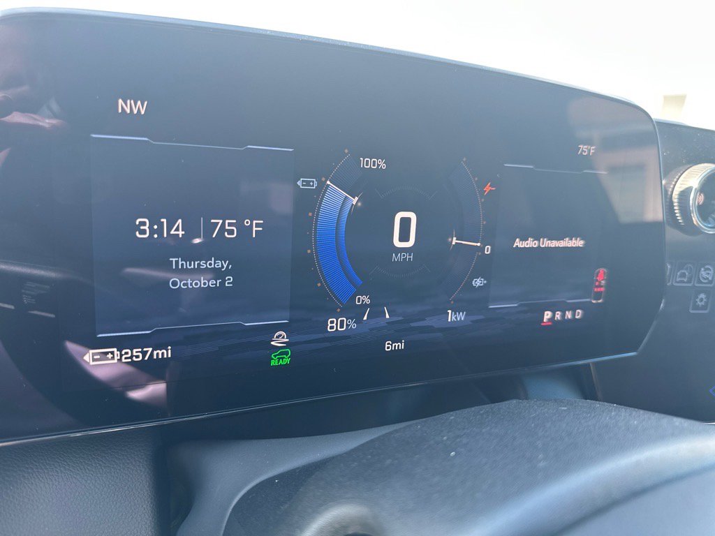 New 2026 Chevrolet Equinox EV LT image 14