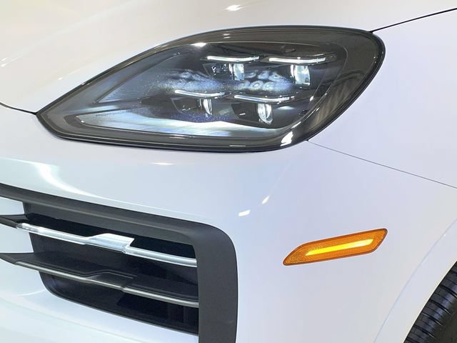 New 2026 Porsche Cayenne AWD/4WD image 14