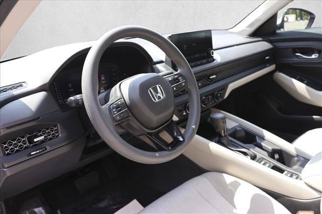 Certified 2023 Honda Accord EX image 10