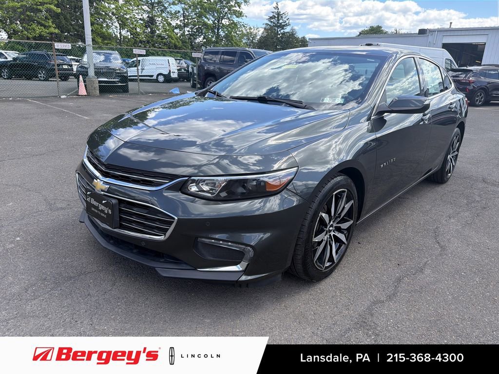 Used 2017 Chevrolet Malibu LT w/ Driver Confidence Package FWD image 1