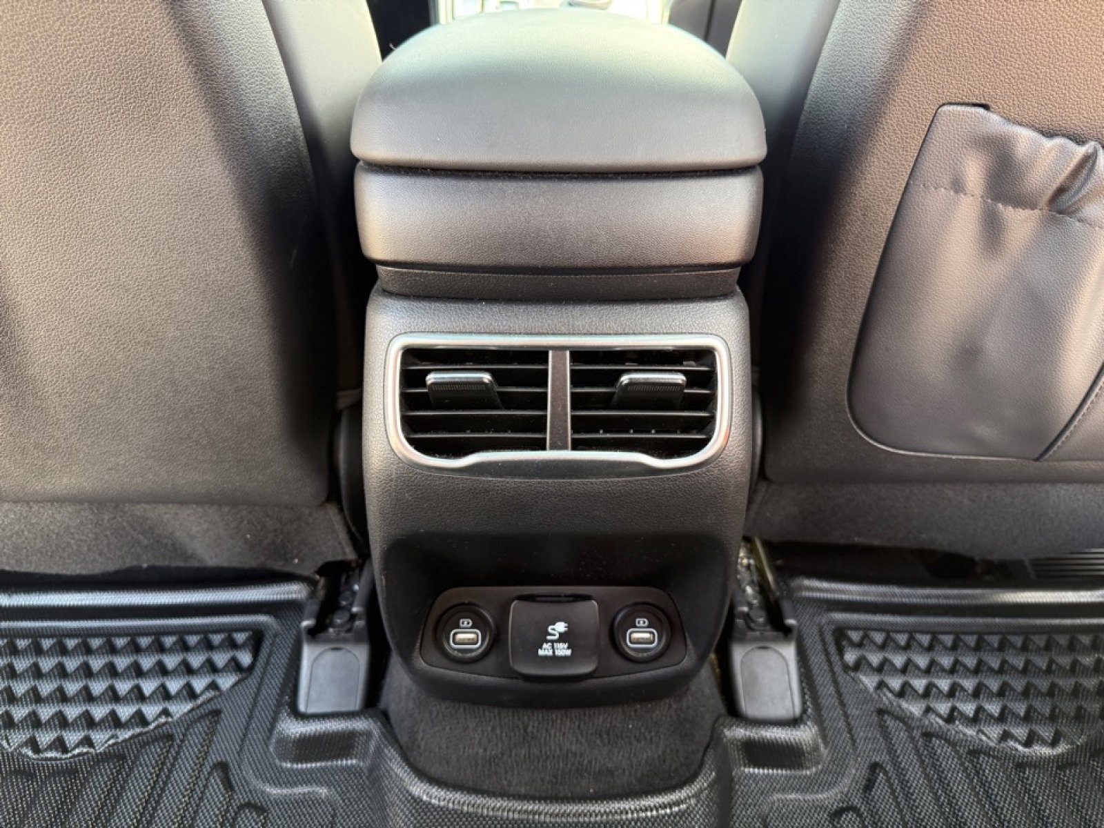 Used 2021 Hyundai Santa Fe Calligraphy image 34