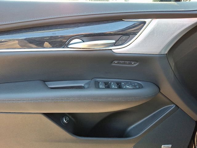 Certified 2022 Cadillac XT5 Premium Luxury image 15