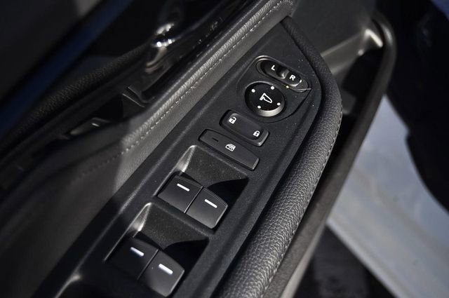 Used 2023 Honda Odyssey Touring image 8