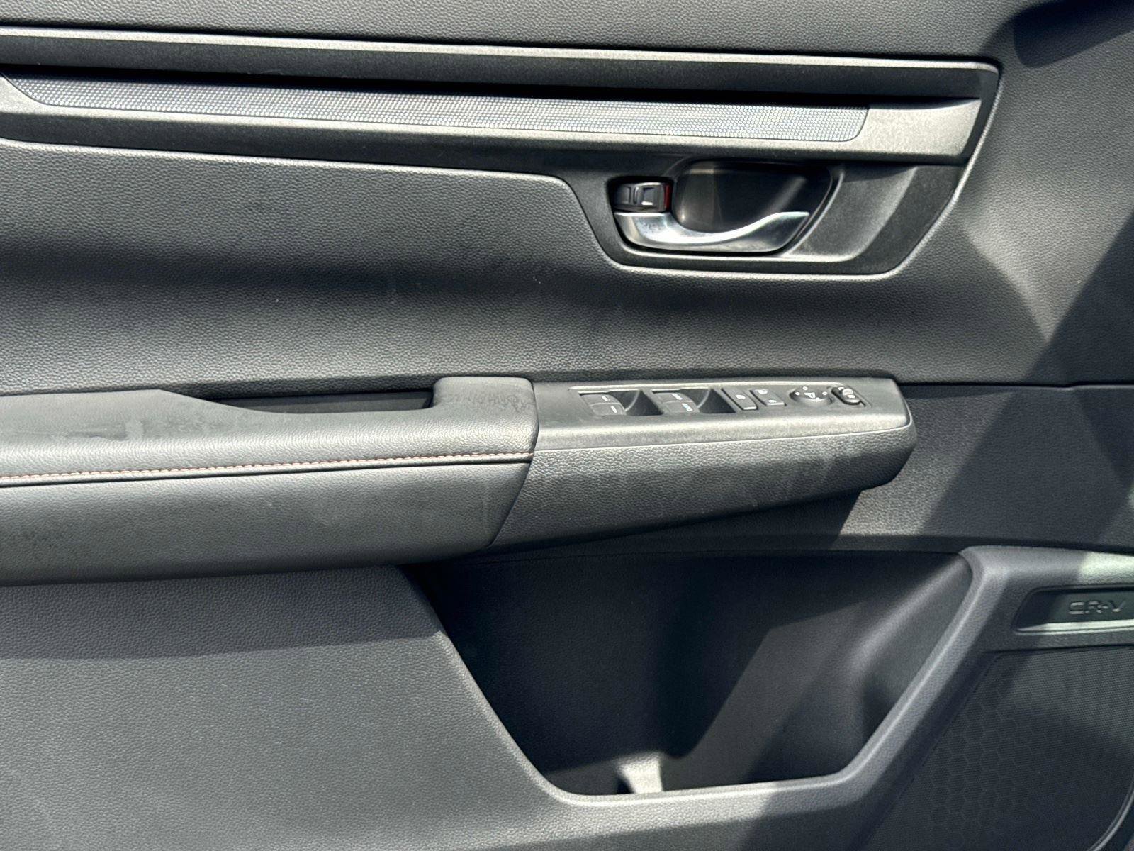 Certified 2024 Honda CR-V Sport image 17