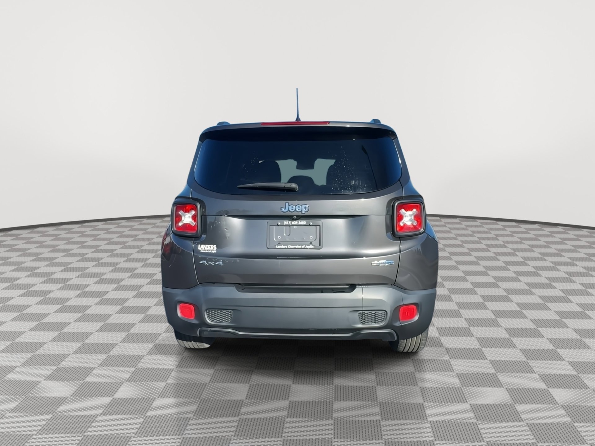 Used 2017 Jeep Renegade Latitude w/ Popular Equipment Group image 8