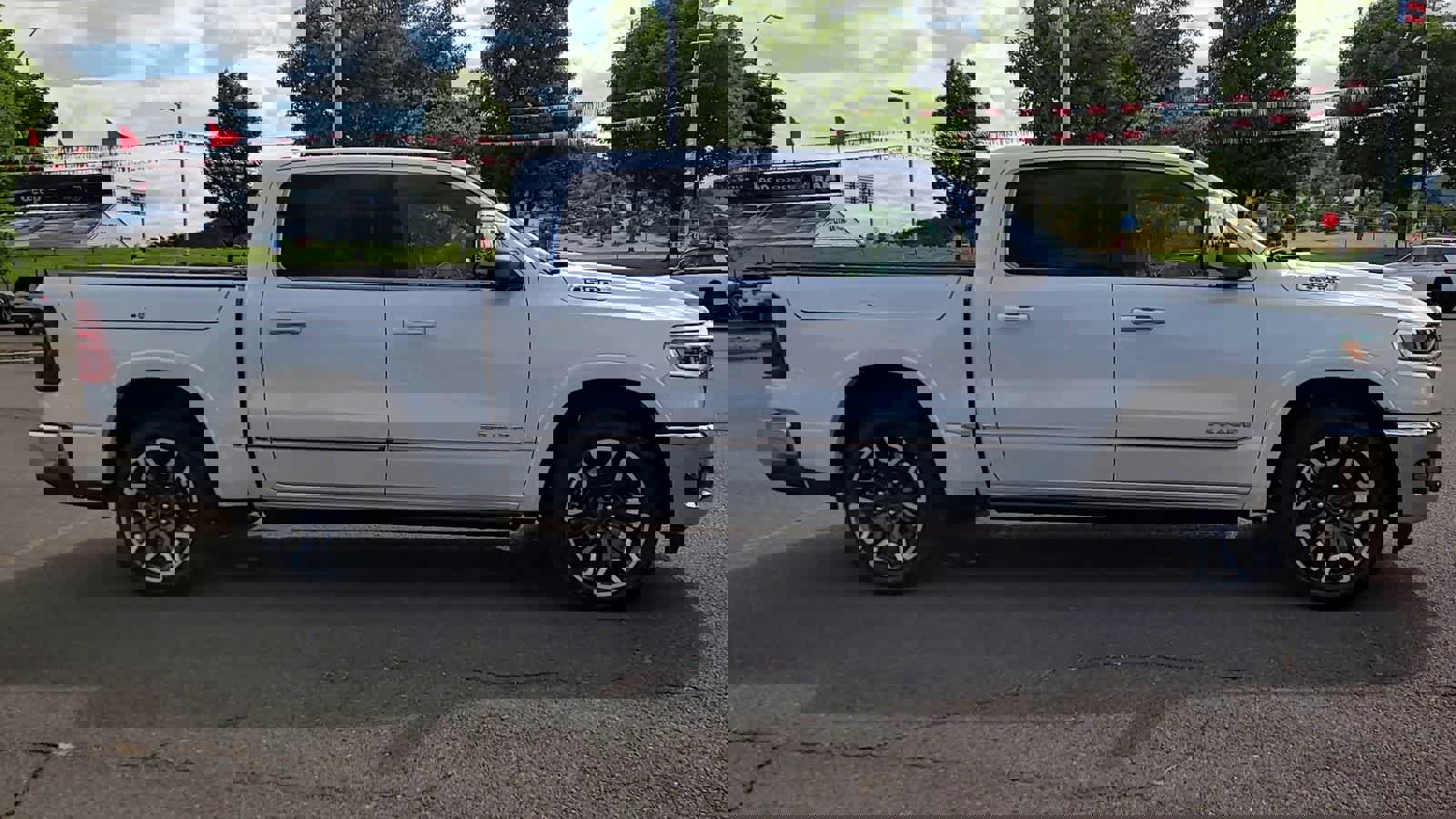 Used 2025 RAM 1500 Limited image 9