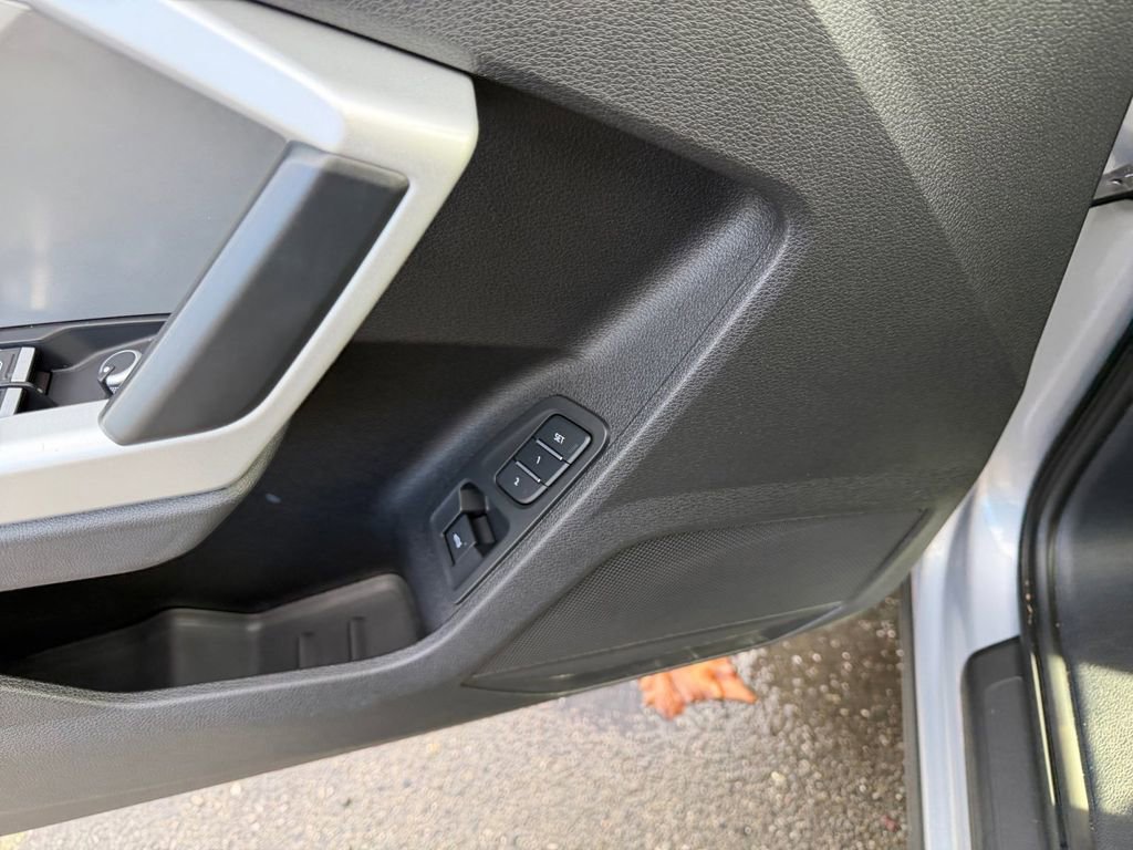 Used 2022 Audi Q3 2.0T Premium image 13