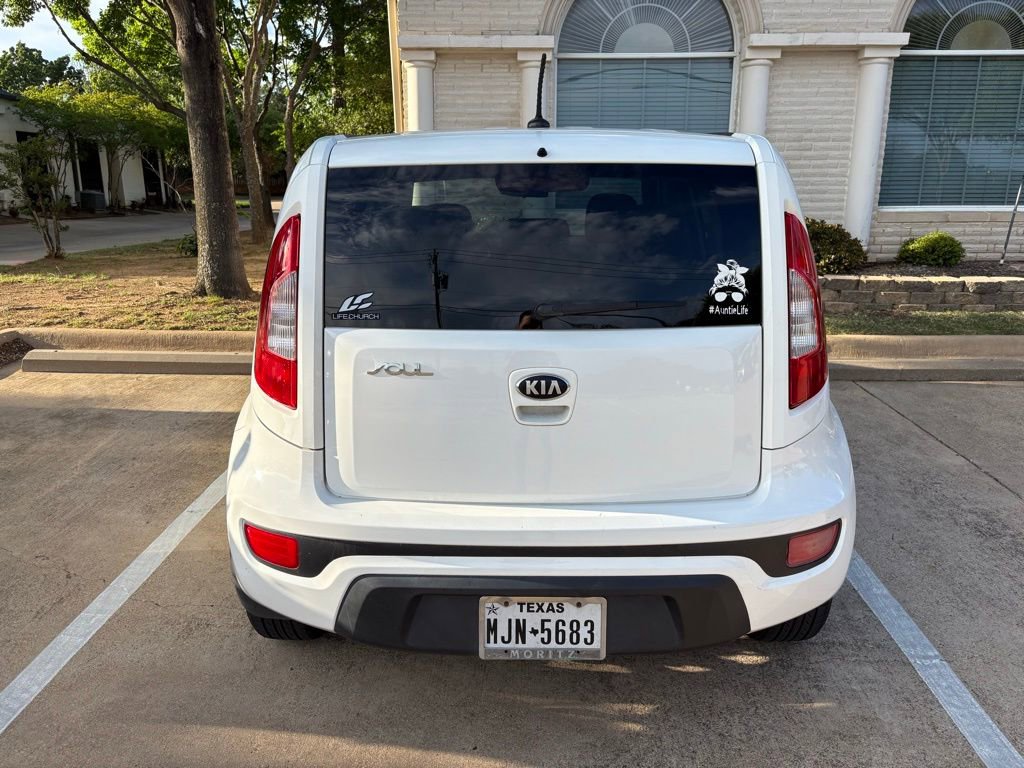 Used 2013 Kia Soul + w/ Eco Pkg image 10
