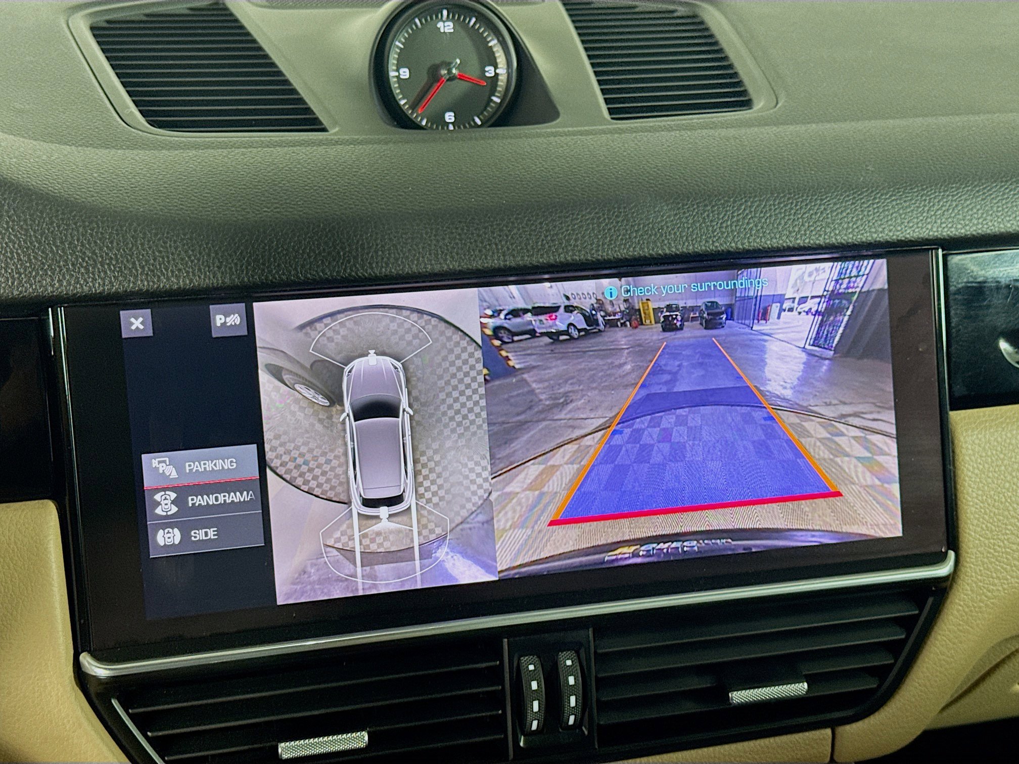 Used 2021 Porsche Cayenne image 19