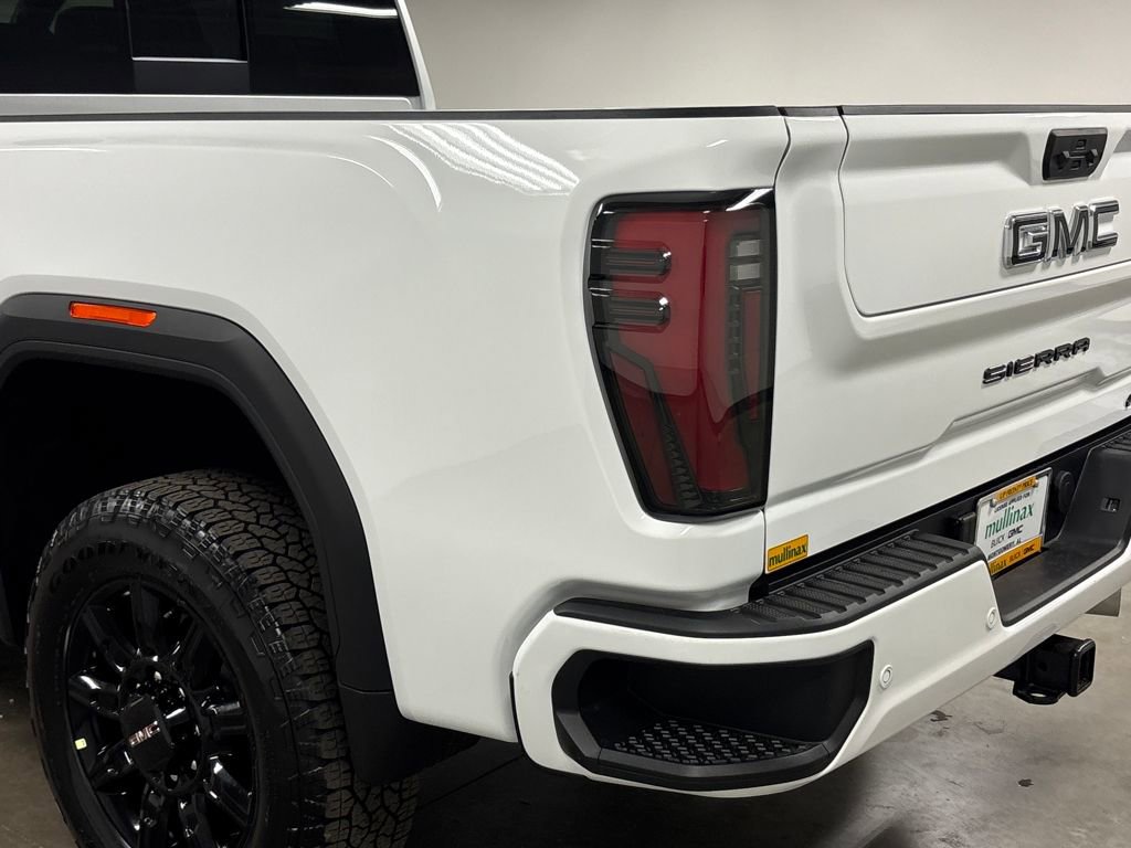 New 2026 GMC Sierra 2500 AT4 w/ AT4 Premium Plus Package image 14