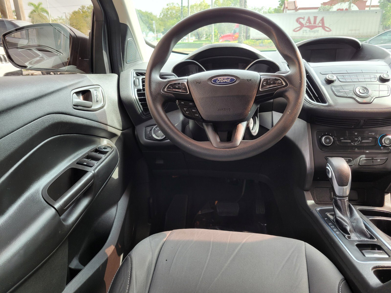 Used 2019 Ford Escape S image 6