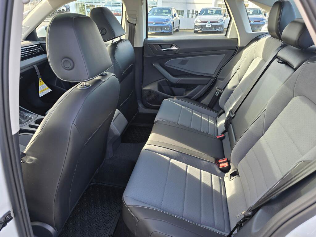New 2026 Volkswagen Jetta SE image 37