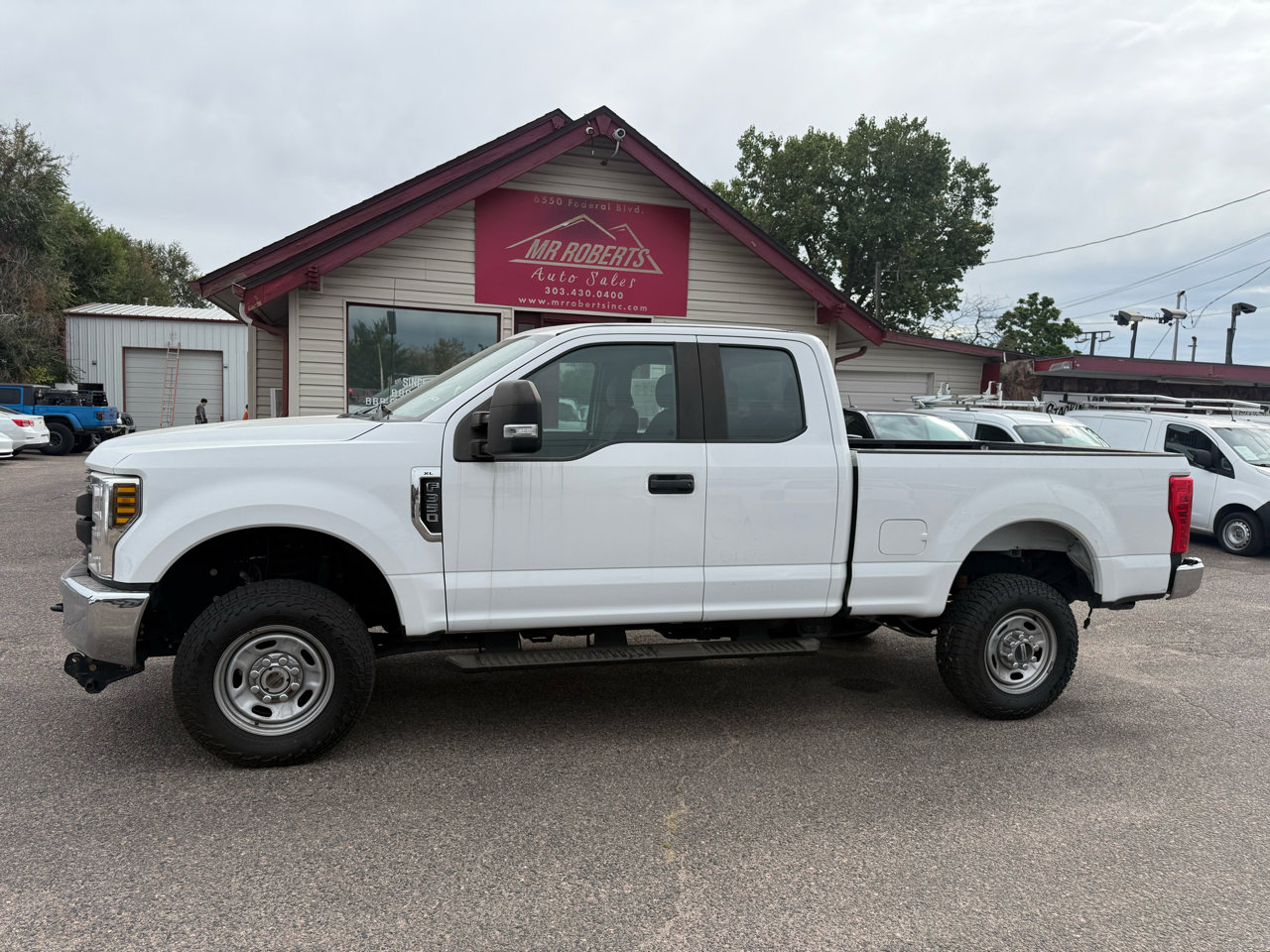 Used 2018 Ford F350 XL image 5