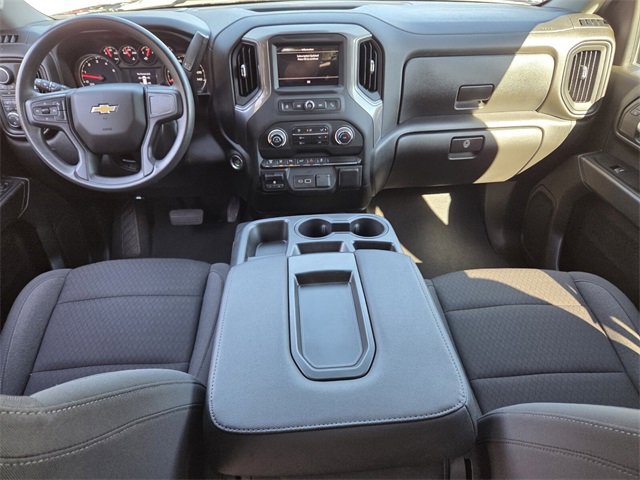 Used 2024 Chevrolet Silverado 2500 Custom w/ Custom Value Package image 16