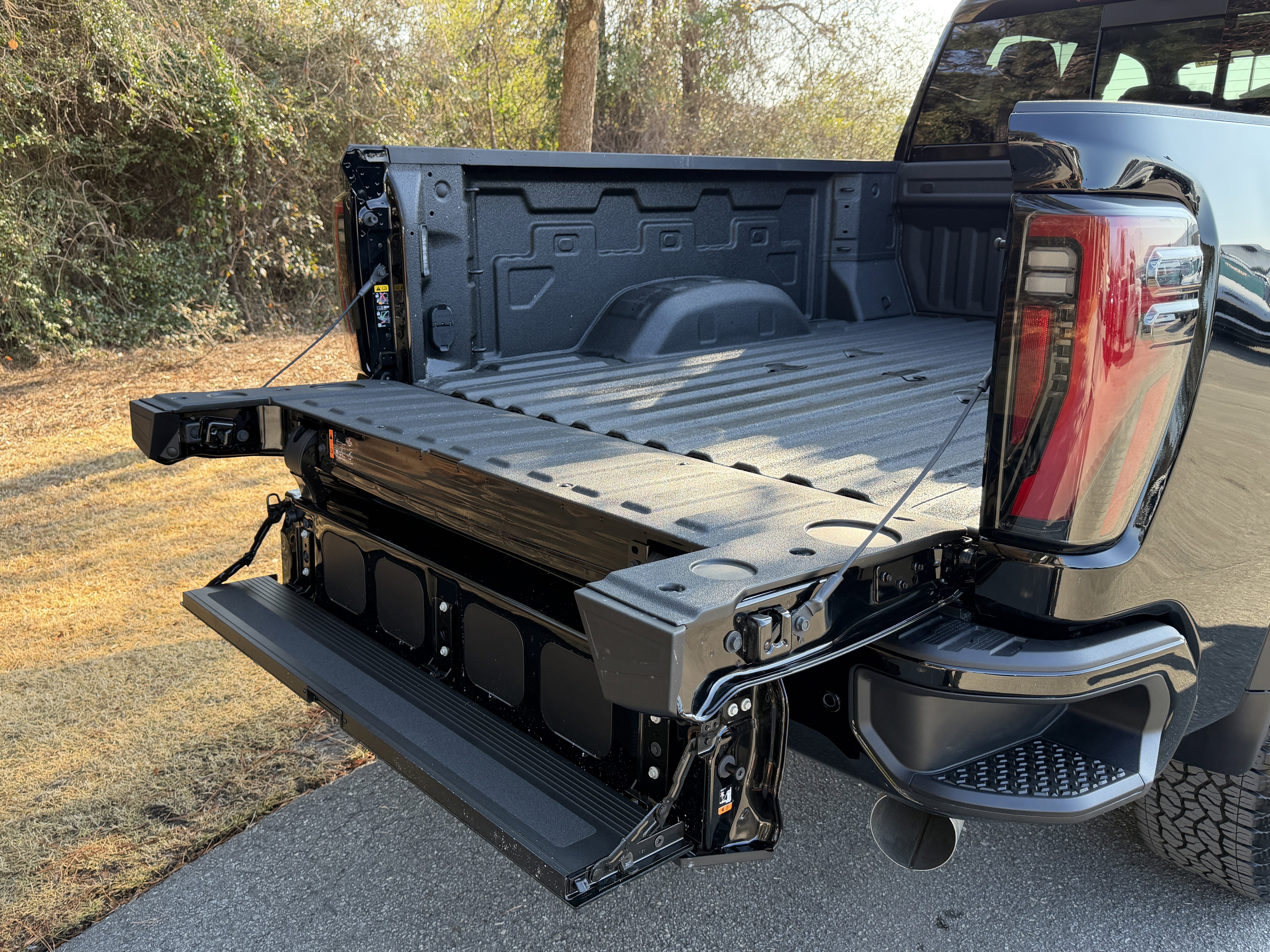 New 2026 GMC Sierra 2500 AT4 w/ Technology Package image 14