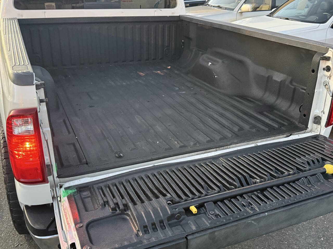 Used 2016 Ford F250 Lariat w/ Lariat Ultimate Package image 10