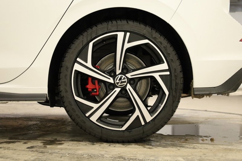 New 2026 Volkswagen GTI SE image 38