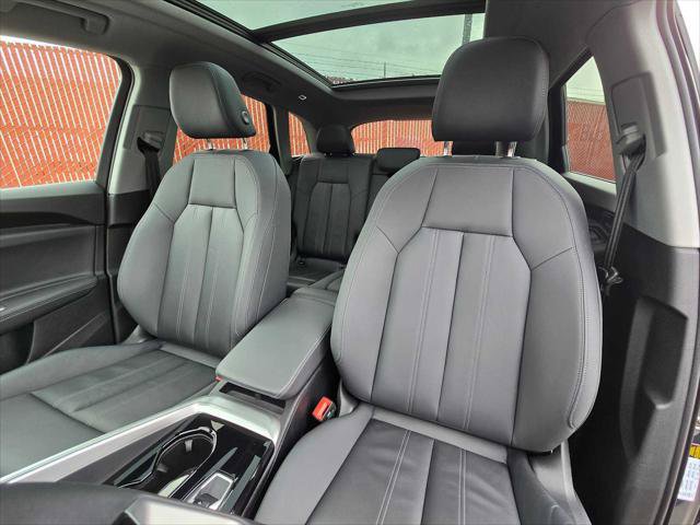 Certified 2025 Audi Q5 Premium w/ Premium Plus AWD/4WD image 21