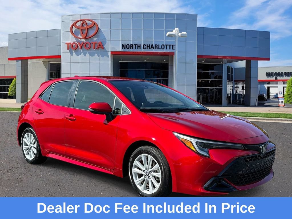Used 2023 Toyota Corolla SE FWD image 1