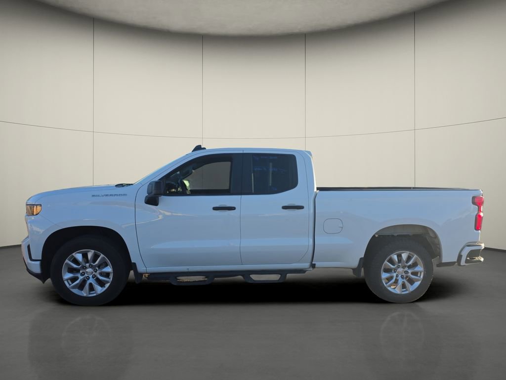 Used 2022 Chevrolet Silverado 1500 Custom w/ Safety Confidence Package image 5