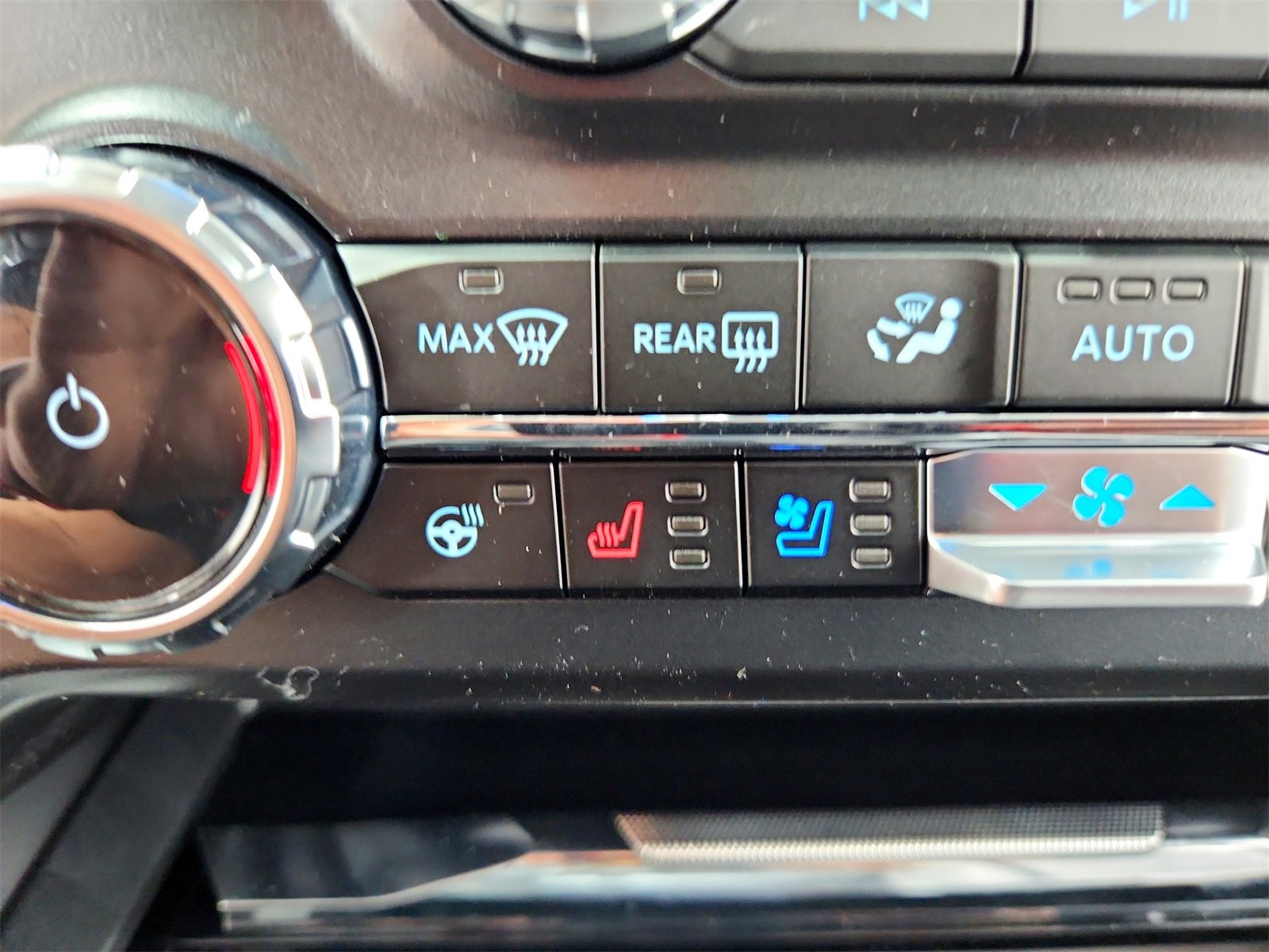 New 2026 Ford F250 Lariat w/ Lariat Ultimate Package image 33