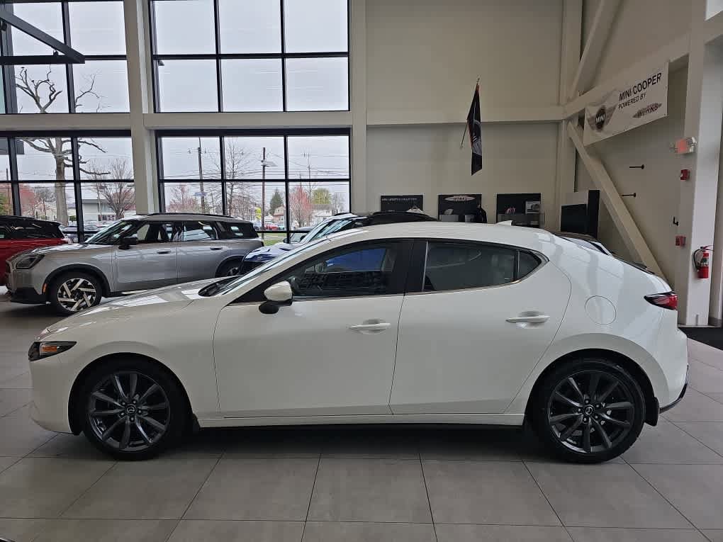 Used 2019 MAZDA MAZDA3 AWD Hatchback w/ Preferred Pkg image 7