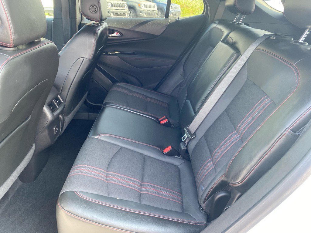 Used 2023 Chevrolet Equinox RS image 23