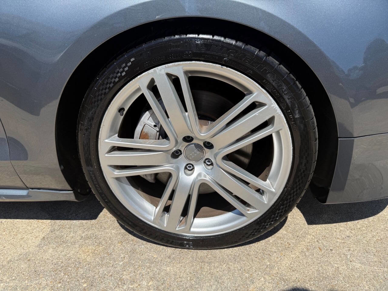 Used 2016 Audi A8 L 4.0T w/ Driver Assistance Package image 8