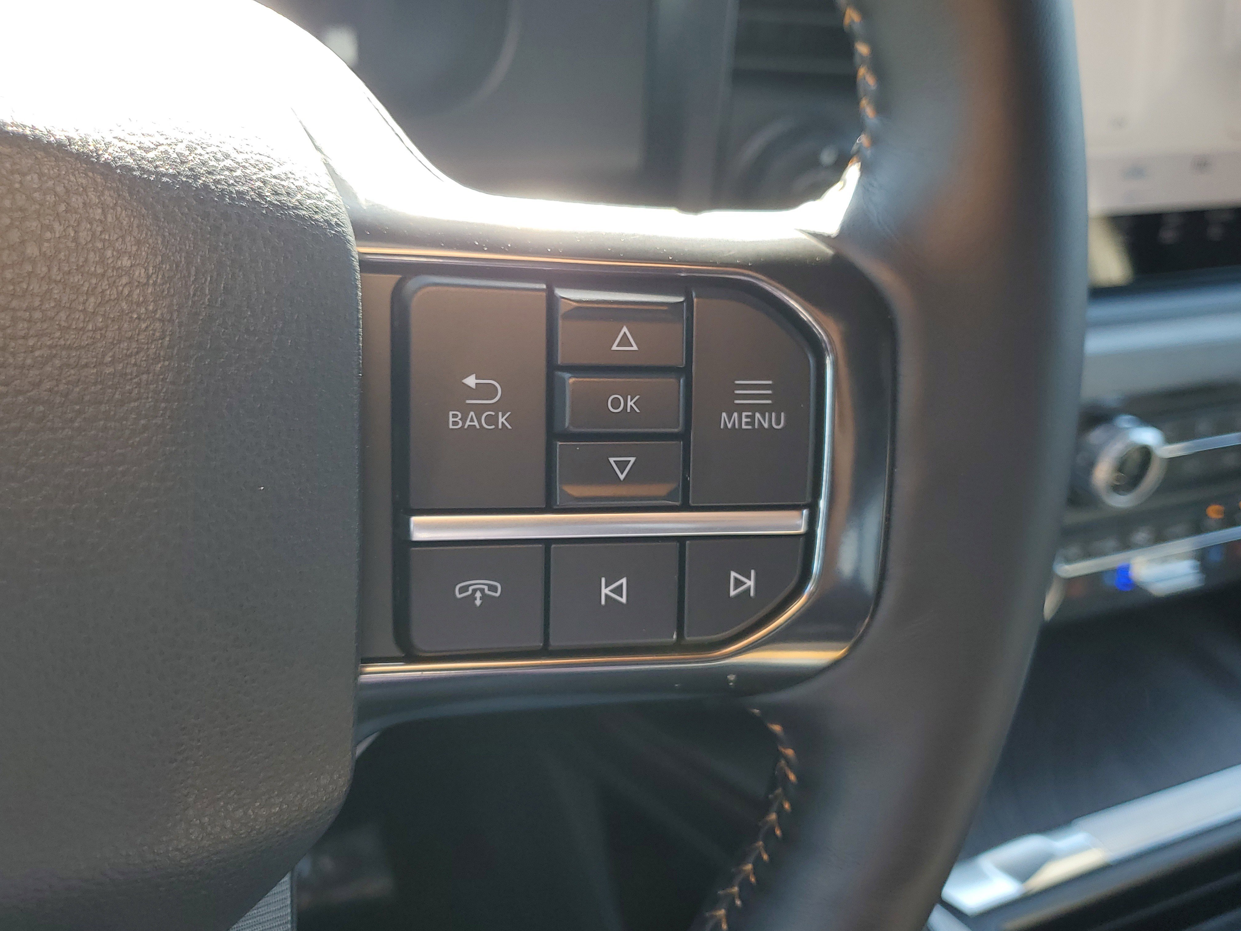 Used 2024 Ford F250 Platinum image 25