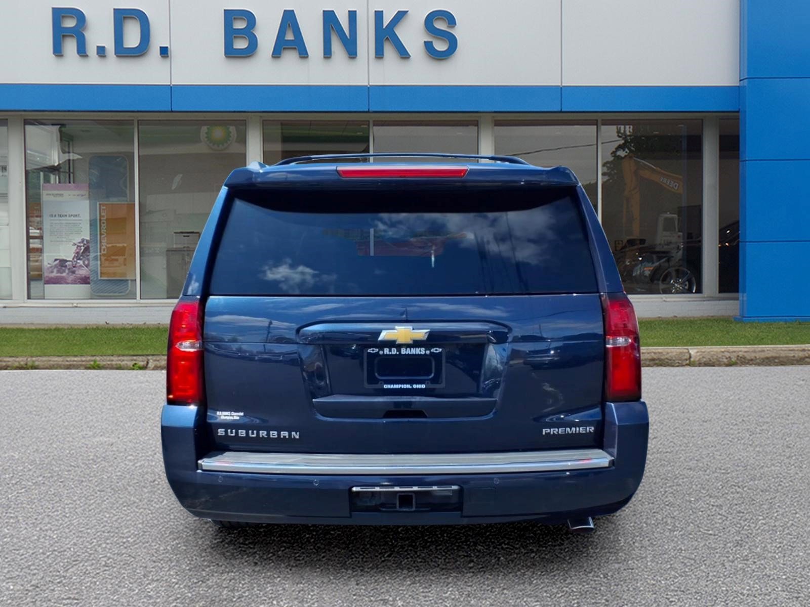 Used 2019 Chevrolet Suburban Premier w/ Premier Plus Edition image 4