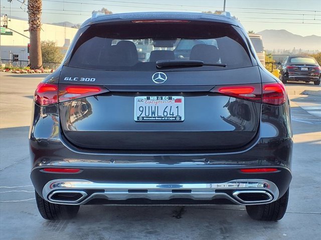 Used 2025 Mercedes-Benz GLC 300 image 22