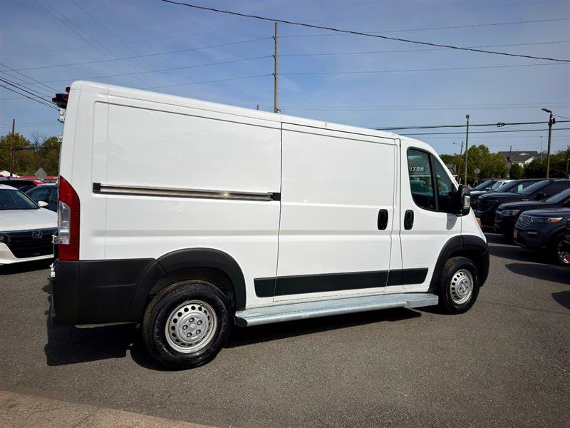 Used 2025 RAM ProMaster 2500 w/ U-Haul Equipment Group FWD image 6