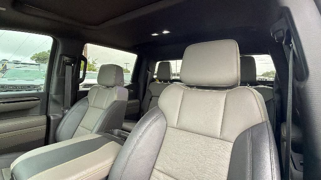 Used 2023 Chevrolet Silverado 1500 ZR2 w/ Technology Package AWD/4WD image 16