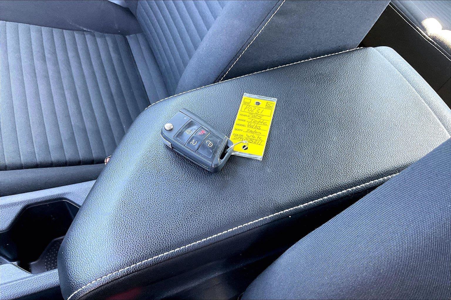 Used 2025 Volkswagen Jetta S FWD image 11